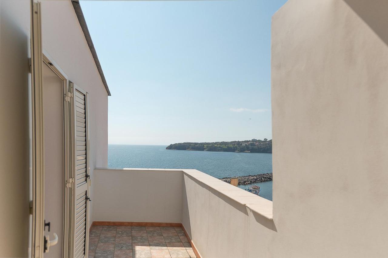 Villa La Procidana House - Corricella Exlusive Terrace Exterior foto